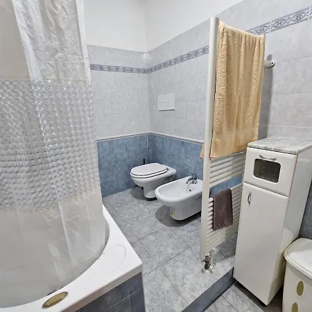 A Pochi Passi Dal Mare In Posizione Strategica Apartment